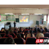 永顺县松柏镇小学：消防日里演练忙