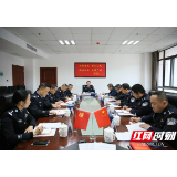 凤凰公安举旗亮剑 荡涤黑恶阴霾 扫出清风正气