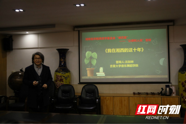 a3ef7509d4054fecbf62256fa95277e4.jpg