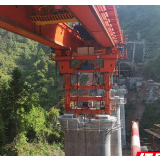 张吉怀高铁7标23座桥梁130孔箱梁架设完成