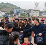 永顺县就业服务中心：赶乡场 促就业