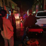 独臂残疾人危险驾车 花垣民警发现及时制止