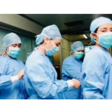 谢谢你们，护世人健康，护生命无恙