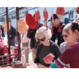 芙蓉国评论丨从中国游到中国购，China travel何以持续火爆?