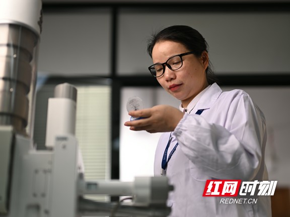 e6518731e66b67c03d82a88c4e0246a_副本.marked.jpg