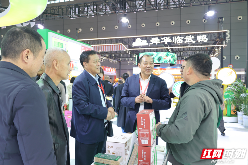 AX6A6306-0.jpg AX6A6306-0.jpg