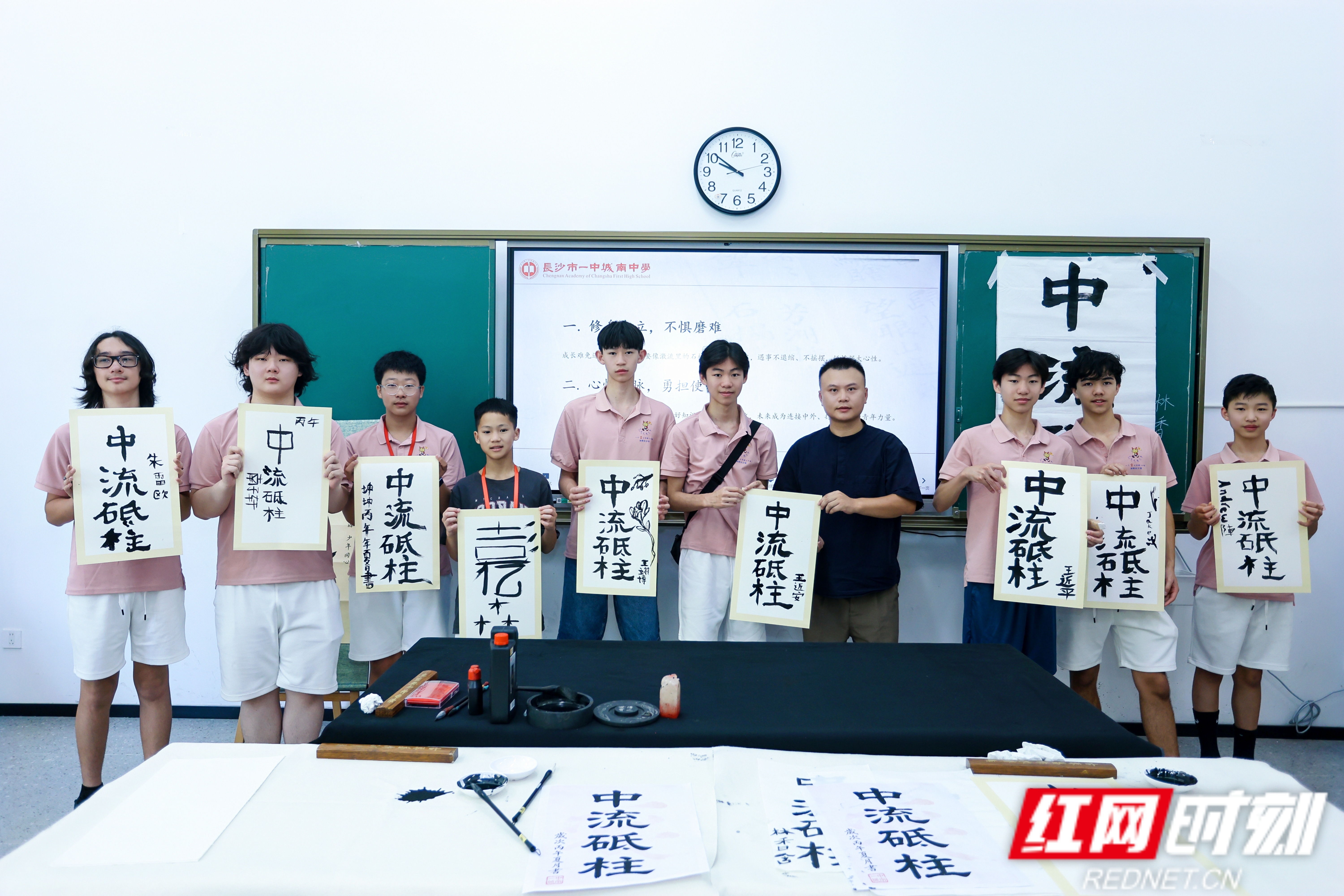 1v8N0LvZ_副本.jpg 1v8N0LvZ_副本.jpg