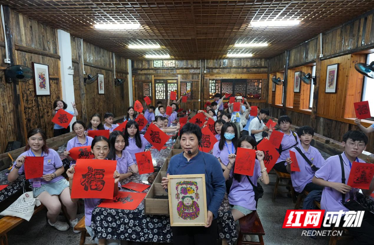 图片1_副本.png 图片1_副本.png