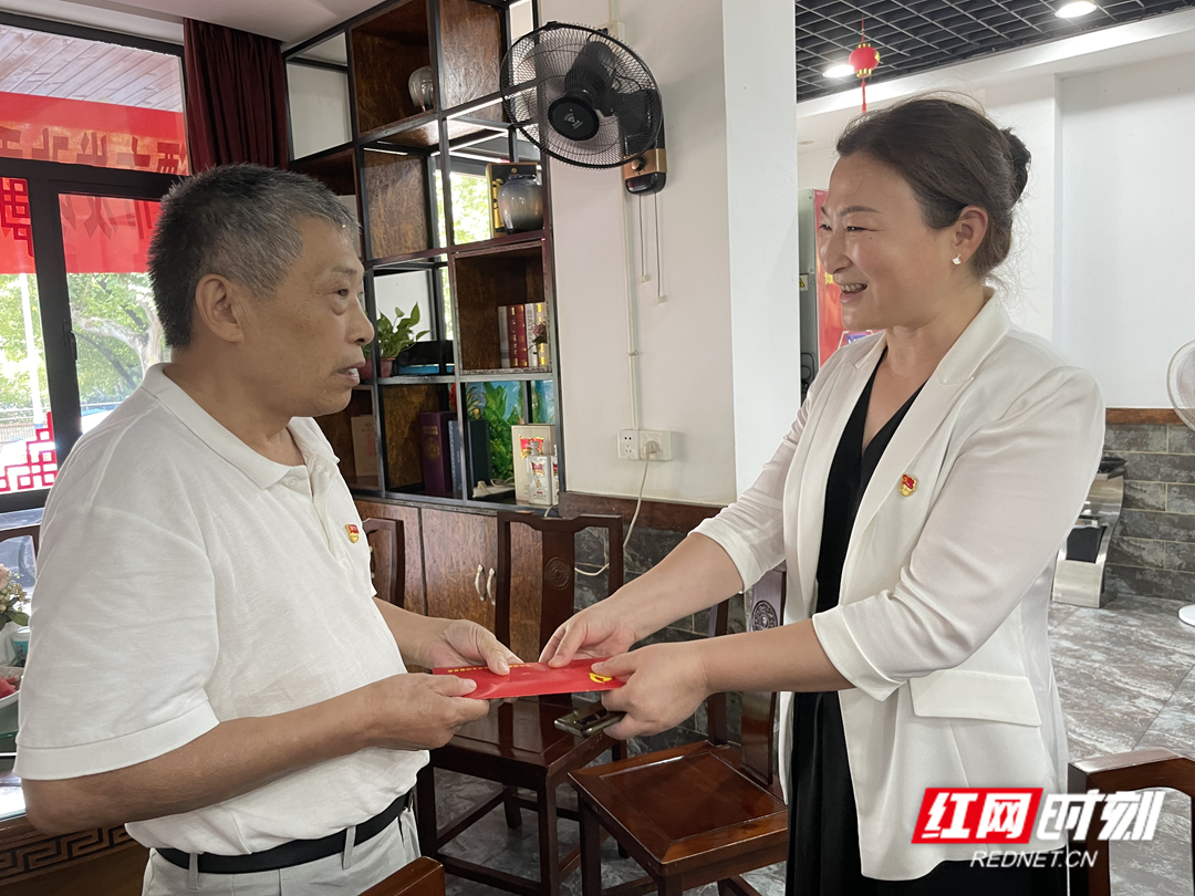 图片4.png 图片4.png