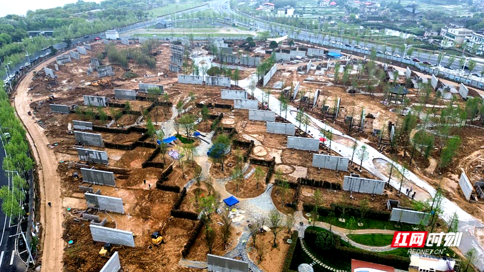 由湘潭城发集团负责的万楼三期项目正在全力推进中。.png 由湘潭城发集团负责的万楼三期项目正在全力推进中。.png