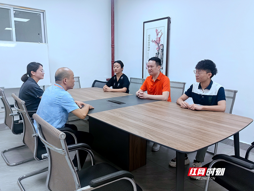帮助初创企业.jpg 帮助初创企业.jpg