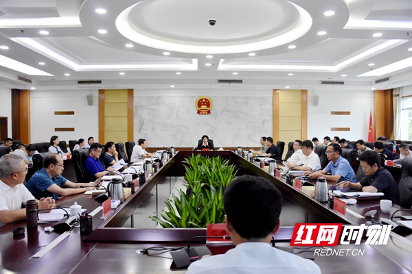 张迎春主持召开湘潭市政府第87次常务会议 图