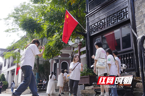 图片10.jpg 图片10.jpg