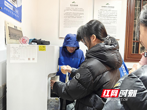 图片111.jpg 图片111.jpg