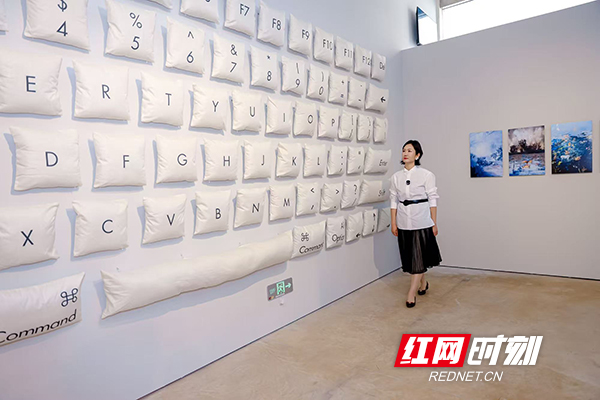 84041793240371_.pic.jpg