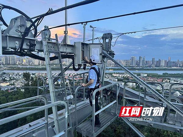 缆车.jpg