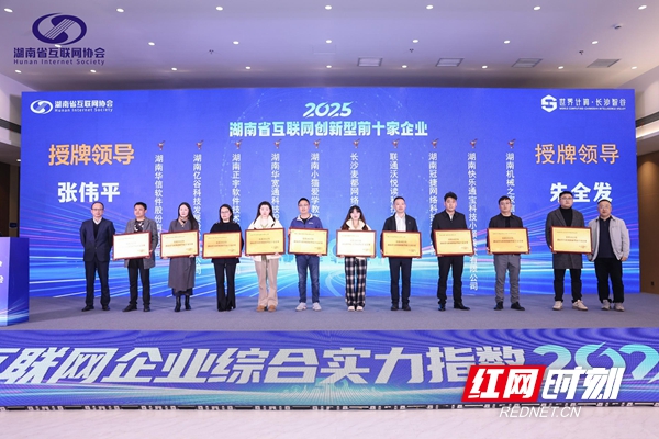 arrb--159159--ai6_prod_79330520_387103--4.jpg arrb--159159--ai6_prod_79330520_387103--4.jpg