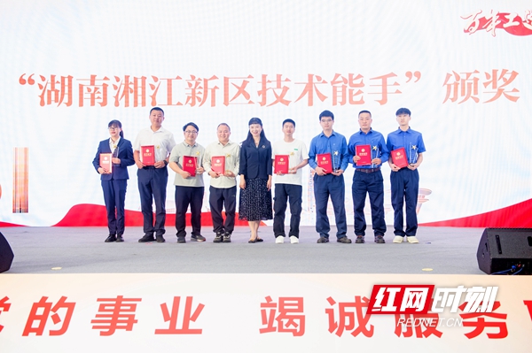 劳动3.jpg 劳动3.jpg
