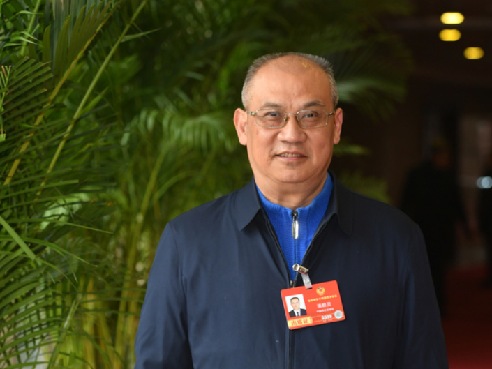 两会湘声丨潘碧灵：补全青少年心理健康“三短板” 打通全链条守护