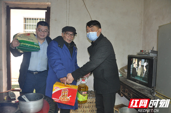 DSC_1742_wps图片_副本.jpg