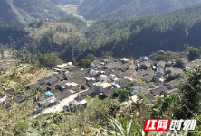 扶贫一线 | 花垣县双龙村：梯田、老寨子、挂壁公路，这里好多美景等你来
