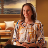 燃情冰雪 拼出未来|“挪威运动员全力备战北京冬奥”——访挪威驻华大使白思娜