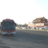 百年路·新征程⑧ | 在“神州第一街”坐大1路，自豪！