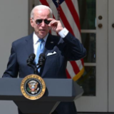 美国“以邻为壑”惹怒欧洲,一场贸易战迫在眉睫?