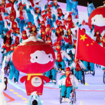 第一观察丨总书记“格外关注”的这方舞台，为世界注入温暖与希望