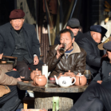 小茶馆连着大会堂——从两会看中国全过程人民民主