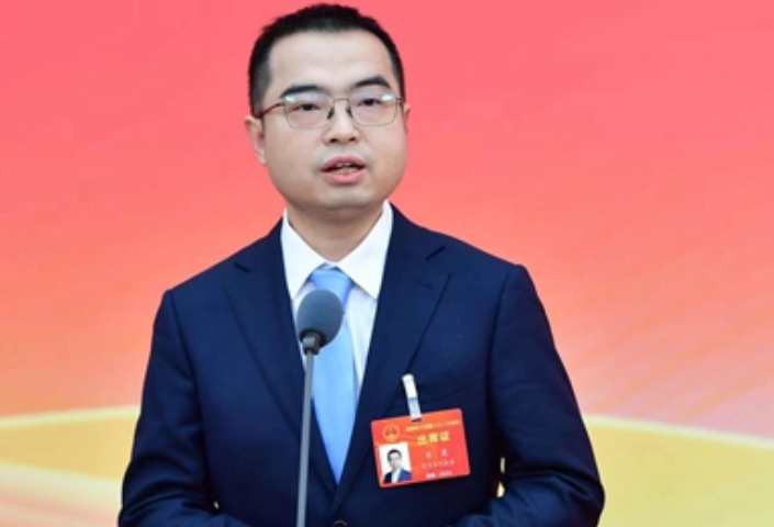 肖晟：推进自主化算力生态建设 让湖南算力服务中国与世界丨直击代表通道①