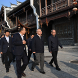 沈晓明调研张家界经济社会发展情况