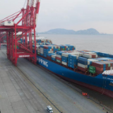 秘鲁钱凯港至上海港航线首船“新上海”轮顺利抵达