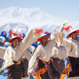 西藏:纳木错迎来开湖