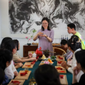 教师风采|肖小芳：匠心传承非遗梦