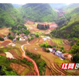江华：瑶家山寨巨变 只因省界安定
