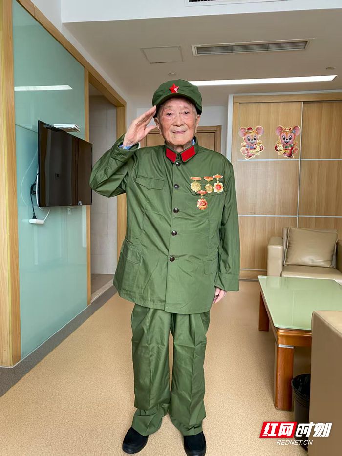 微信图片_20250808171118_副本.jpg