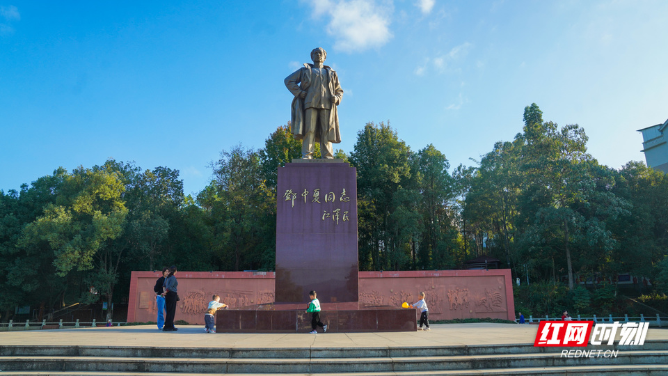 奔县宜章_24.jpg 奔县宜章_24.jpg