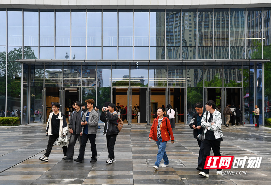 DSC_1963.jpg DSC_1963.jpg