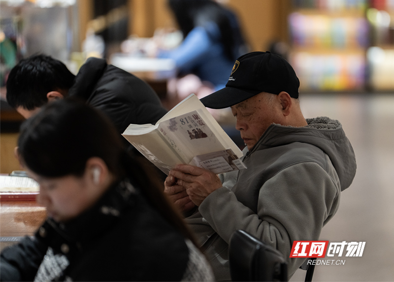 _ZBW4576.jpg _ZBW4576.jpg