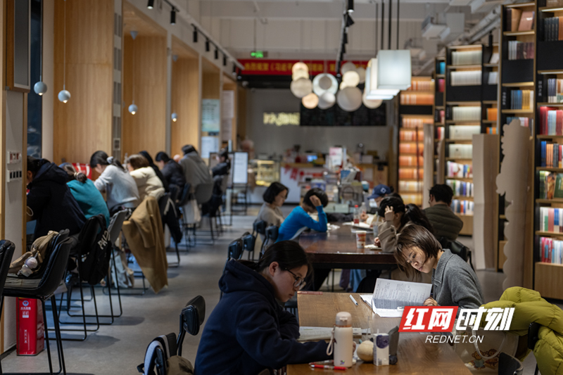 _ZBW4675.jpg _ZBW4675.jpg