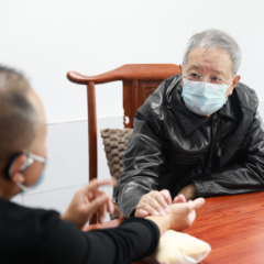 国医大师熊继柏教授团队在石门县中医医院开展义诊活动