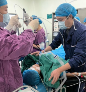 男子10多年前吸入签字笔笔套 多学科联合成功取出肺中“子弹”