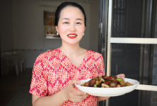 县融宝藏·小编带菜丨配菜的“逆袭” 身披黄金甲的珠晖鸡萝卜来了