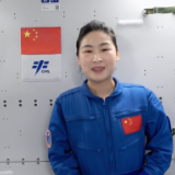 小伙伴们，航天员喊你来“望天宫”啦！