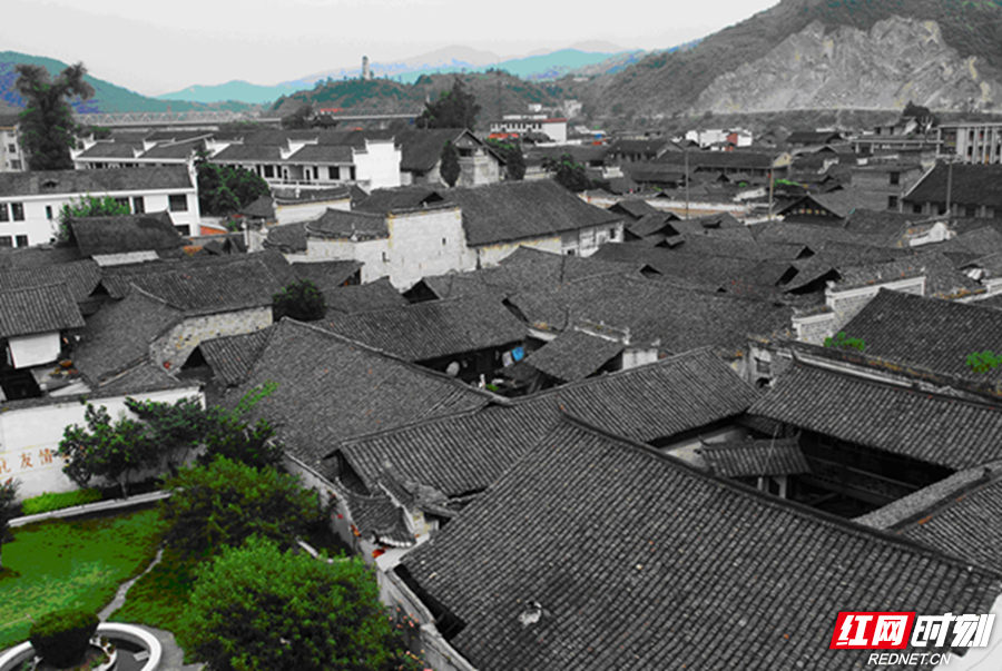 黔城古建筑群鸟瞰图.jpg