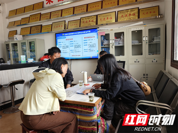 ebd4dd83f53ebaa7d7d361db8af9d9de_副本.jpg