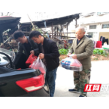 从贫困户到示范户 养蜂“达人”的致富之路
