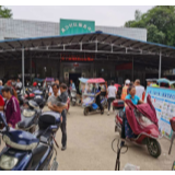 戴好头盔，上好牌照！文明出行安全感满满