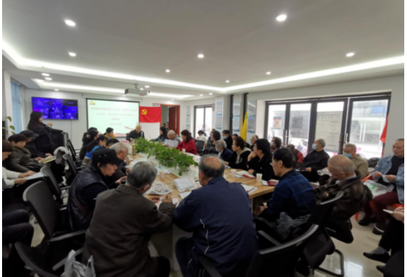 以“本”促学 让党史学习教育更走实